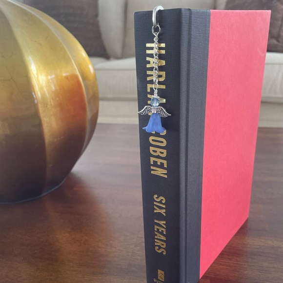 Handmade Medium Blue Angel Fairy Bookmark with Silver Tone Hook - ideal Gift - Picture 3 of 7